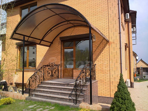 козырек из поликарбоната
